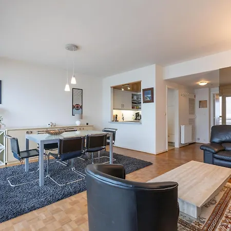 Lecomte - Royal Palace 246