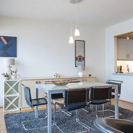 Apartment Royal Palace Sectie 5 *
