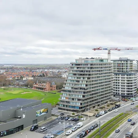 Royal Palace Sectie 5 Apartment *