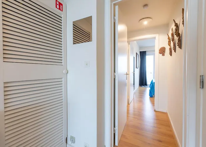 Lecomte - Royal Palace 246 * Ostend